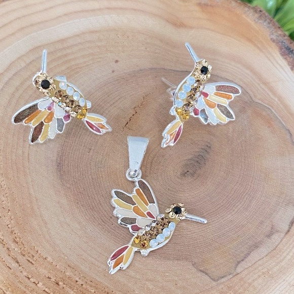 Jewelry - 🌟Mega Sale🌟 Silver925 hummingbird necklace and earrings set. Includes chain